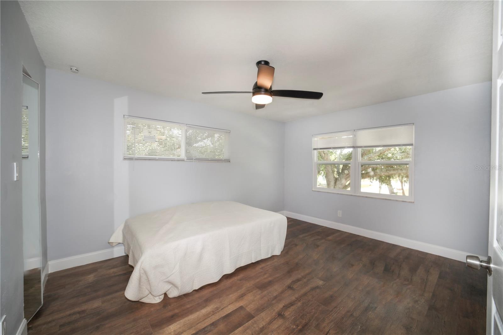 Image 14 of 19 For 331 Amherst Avenue 56