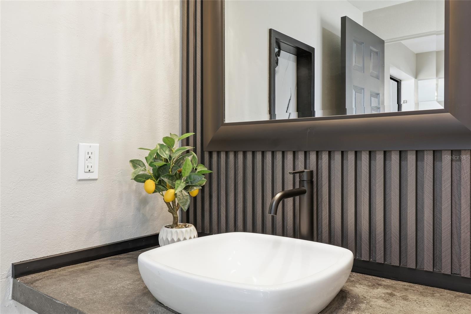 Image 16 of 34 For 3120 Mercer Road