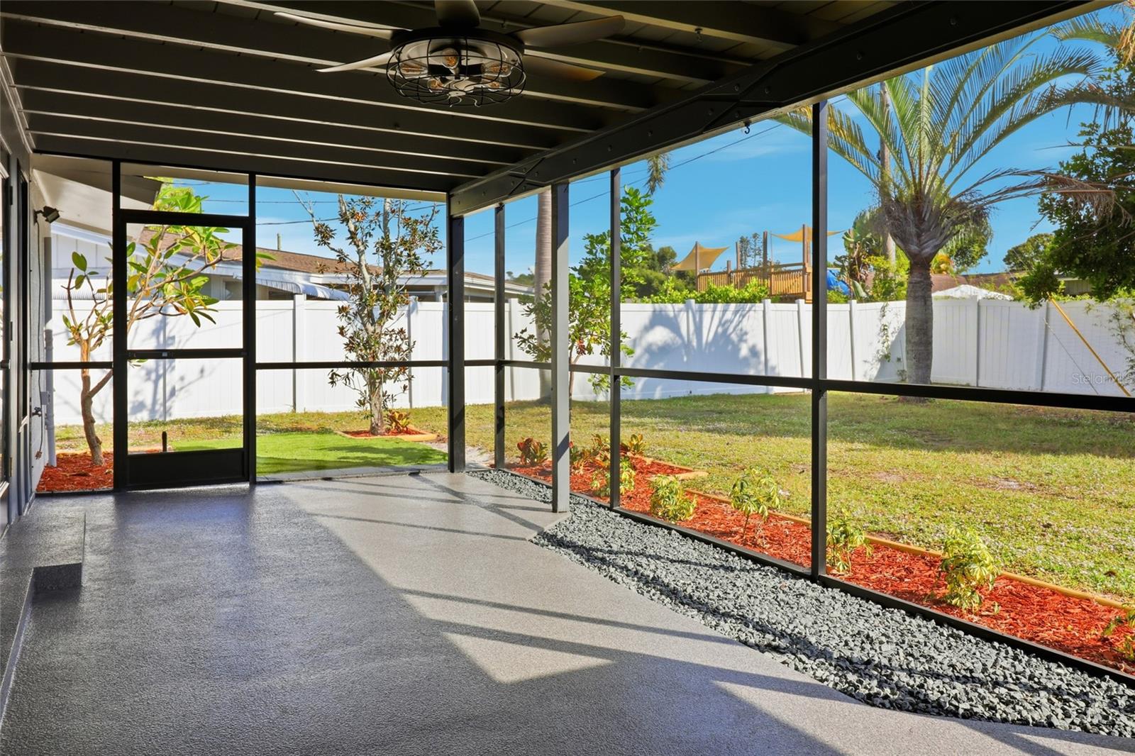 Image 21 of 34 For 3120 Mercer Road