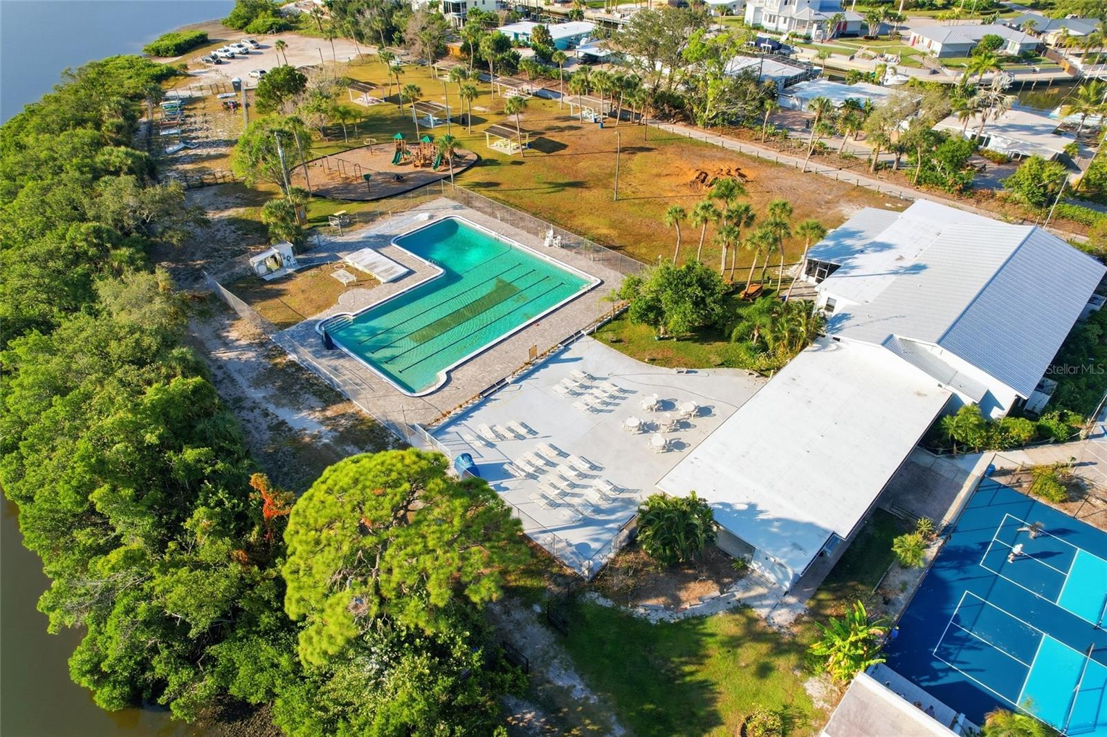 Image 27 of 34 For 3120 Mercer Road