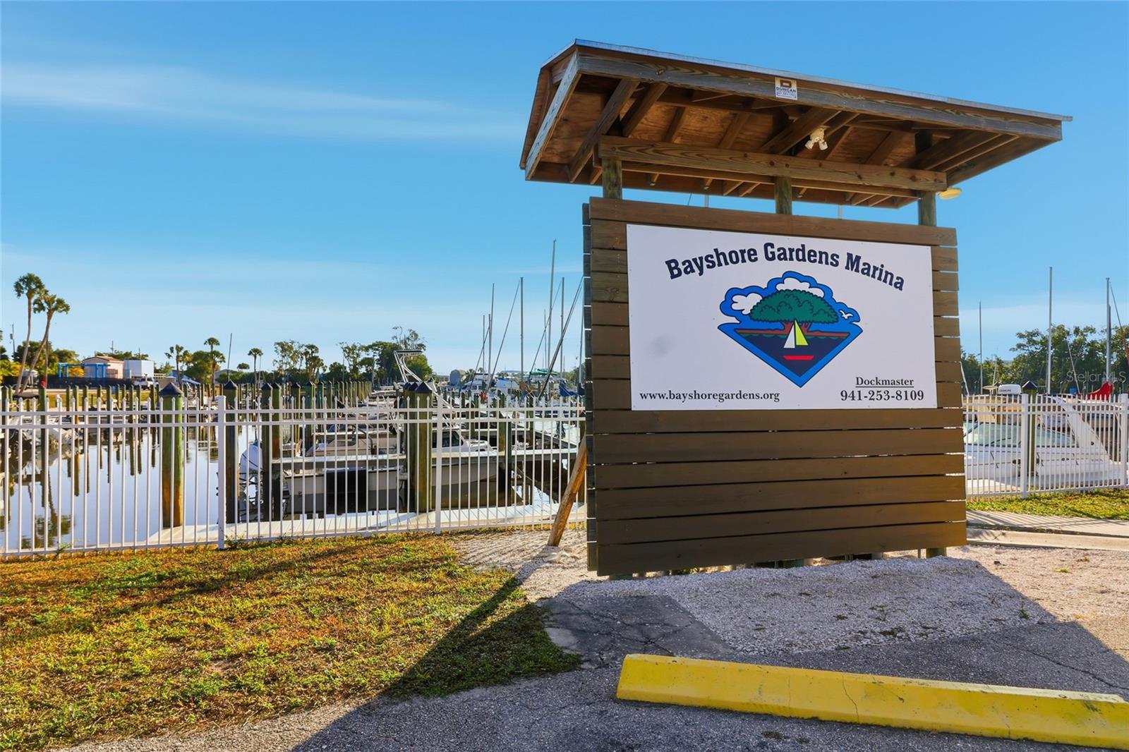 Image 29 of 34 For 3120 Mercer Road