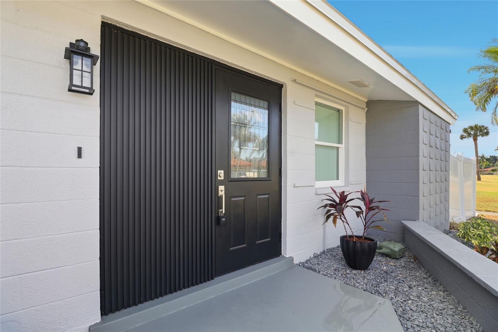 Image 5 of 34 For 3120 Mercer Road