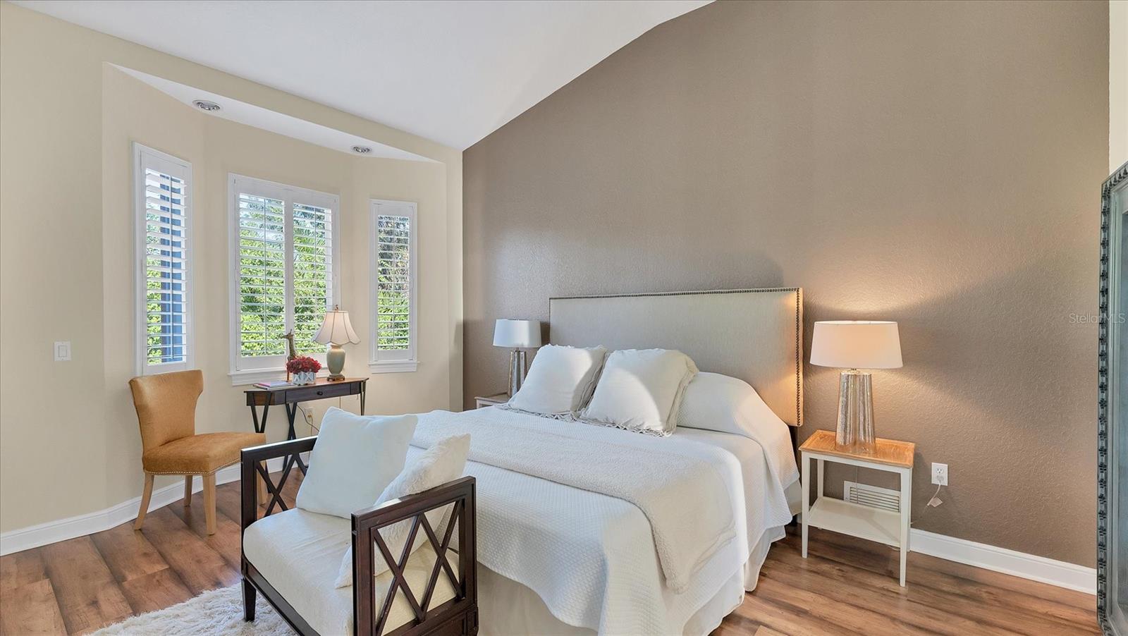 Image 21 of 66 For 5421 46th Court W Na