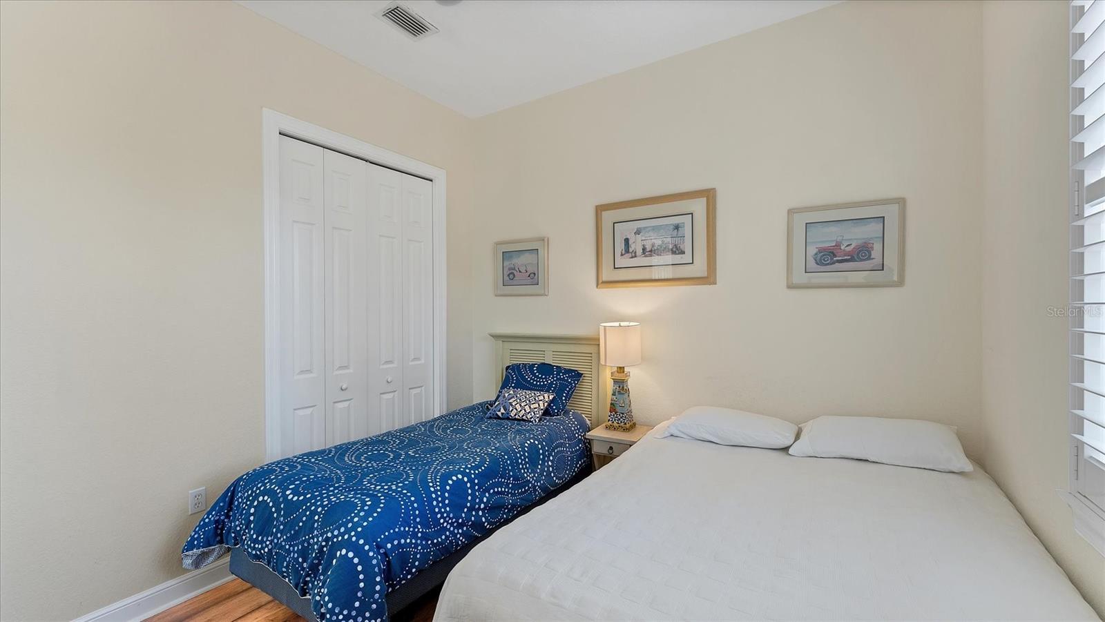 Image 37 of 66 For 5421 46th Court W Na