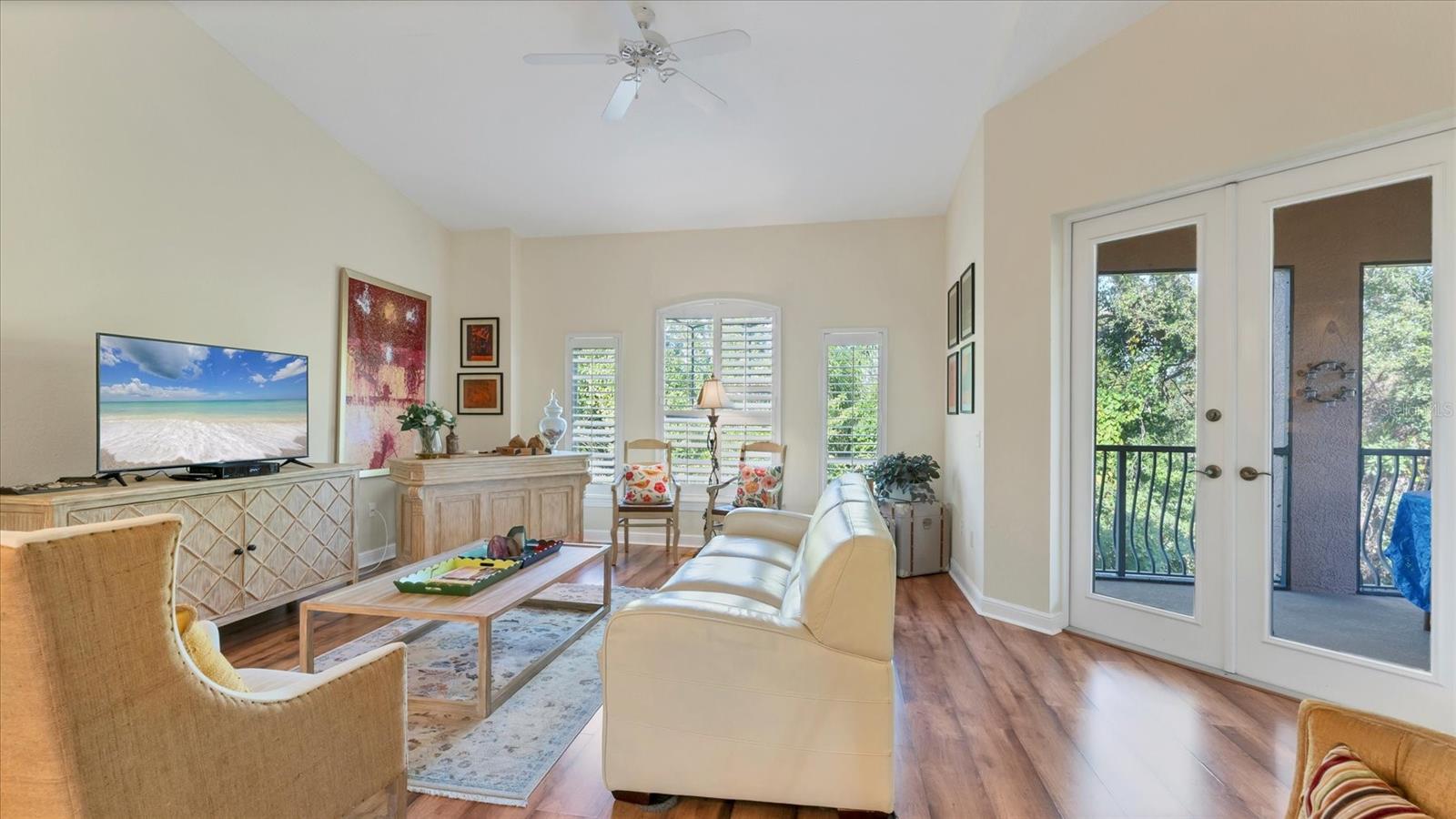 Image 9 of 66 For 5421 46th Court W Na