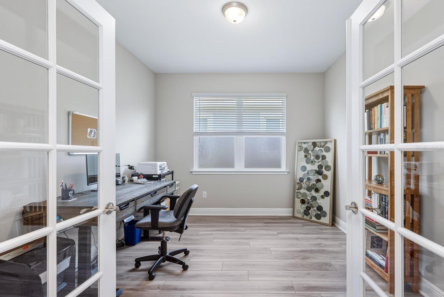 Image 23 of 43 For 5420 Hope Sound Circle