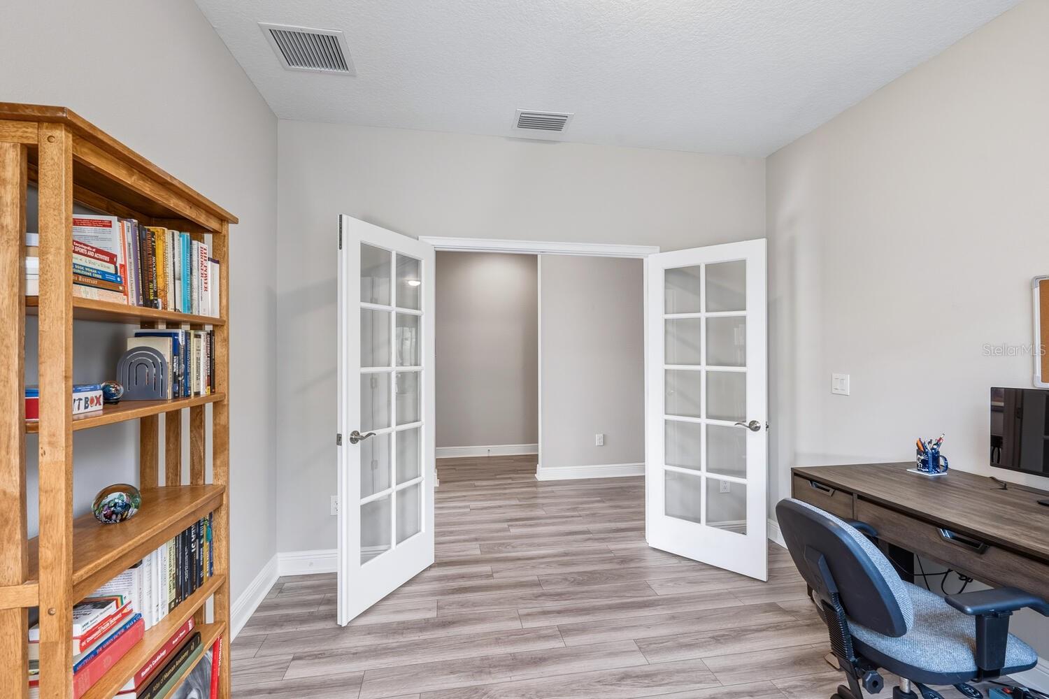 Image 25 of 43 For 5420 Hope Sound Circle