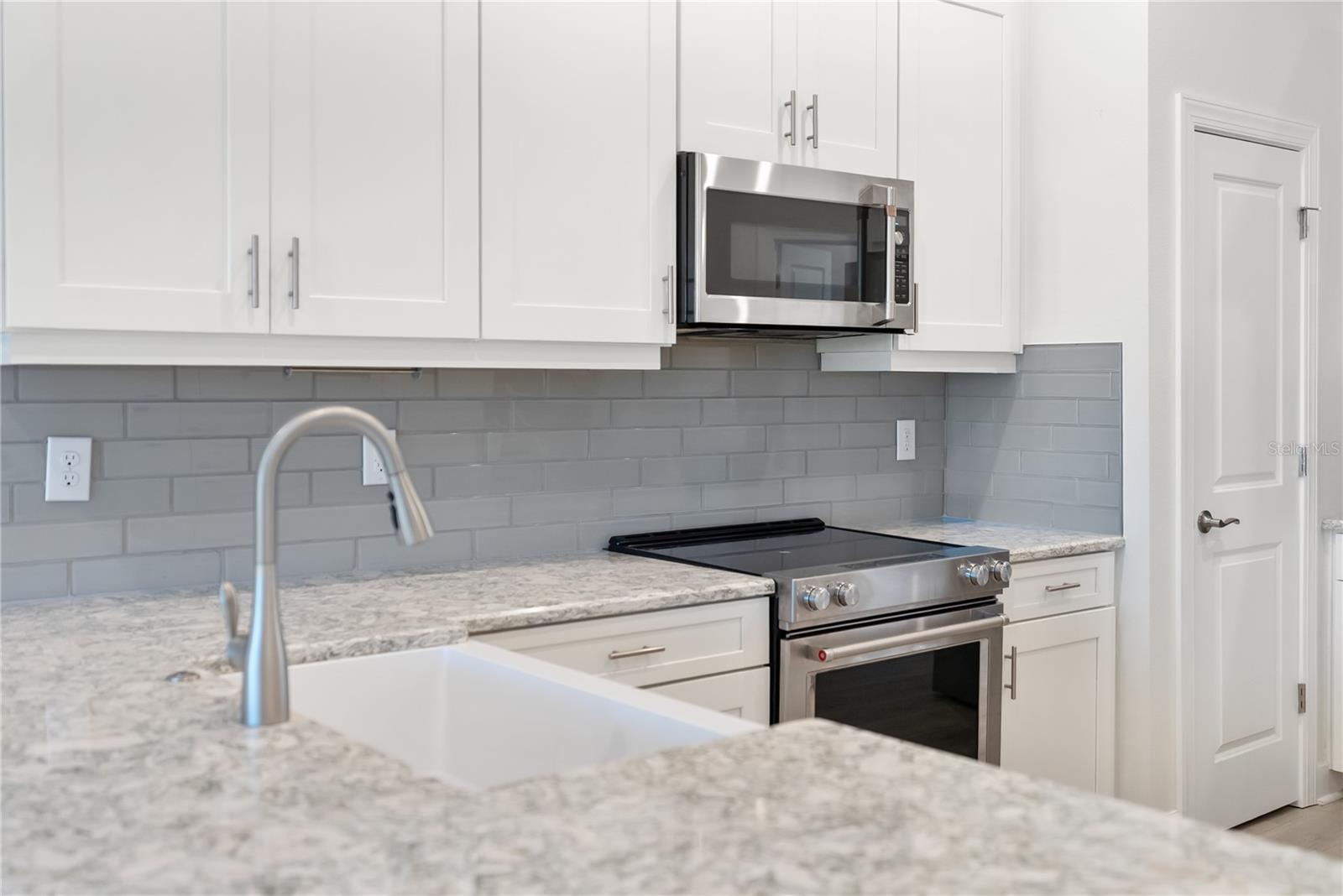 Image 14 of 44 For 1904 Monte Carlo Drive 1102