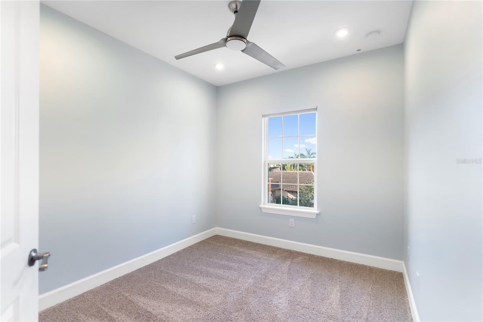 Image 22 of 44 For 1904 Monte Carlo Drive 1102