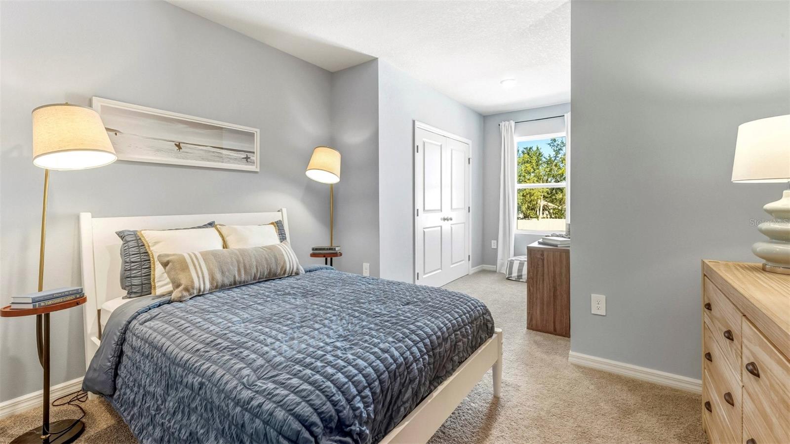 Image 14 of 19 For 1674 East Bay Street