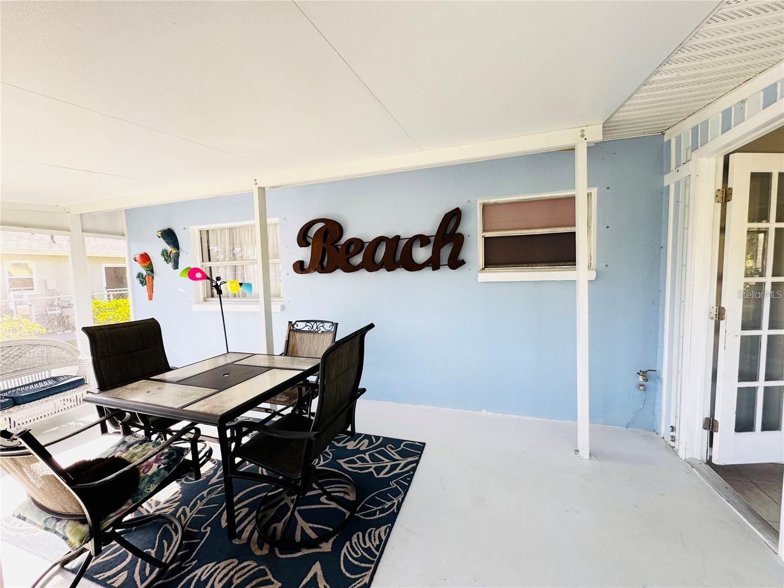 Image 29 of 44 For 9031 Hilolo Lane