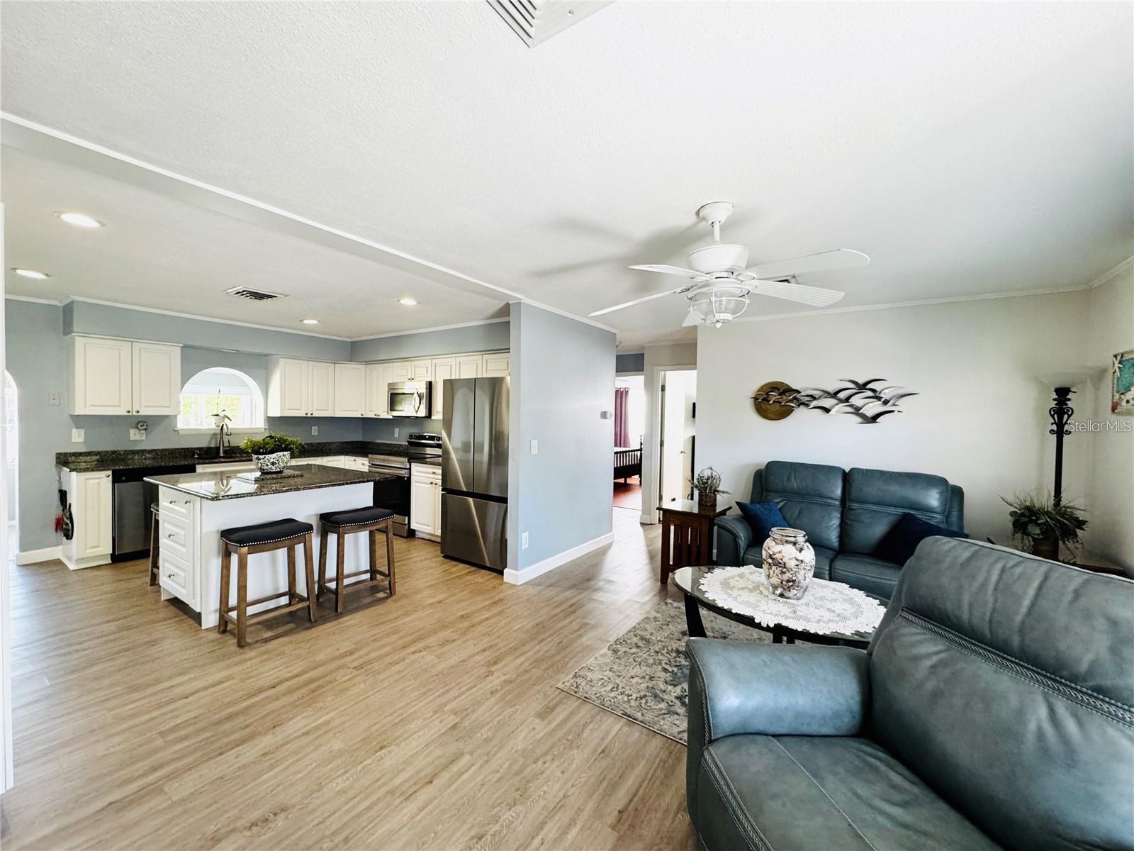 Image 7 of 44 For 9031 Hilolo Lane