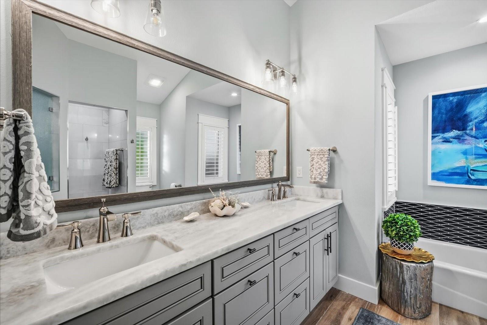 Image 23 of 70 For 664 Key Royale Drive