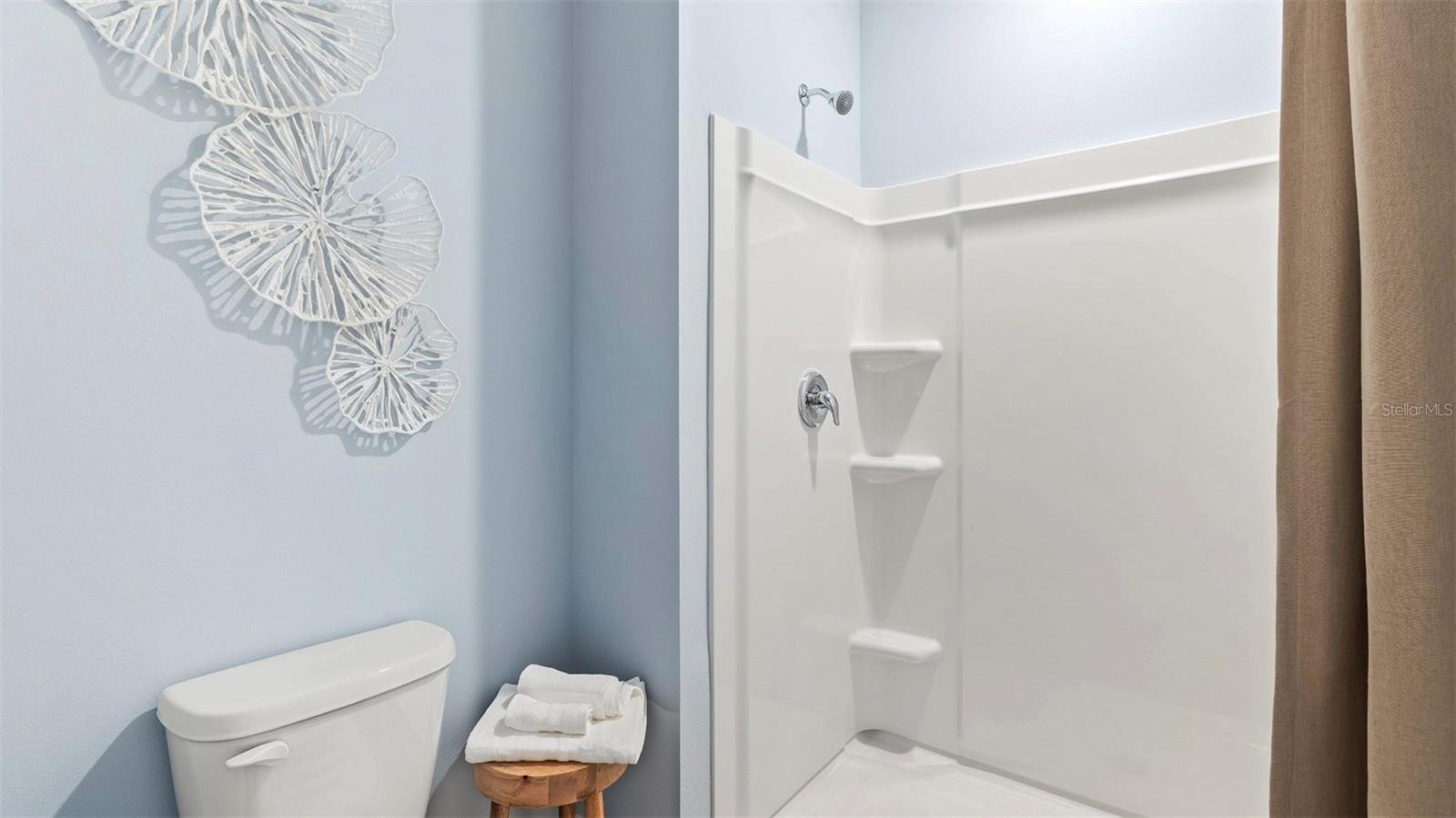 Image 15 of 21 For 1655 East Bay Street