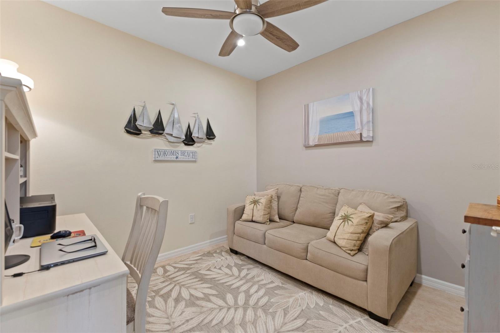 Image 26 of 52 For 117 Porta Vecchio Bend 102