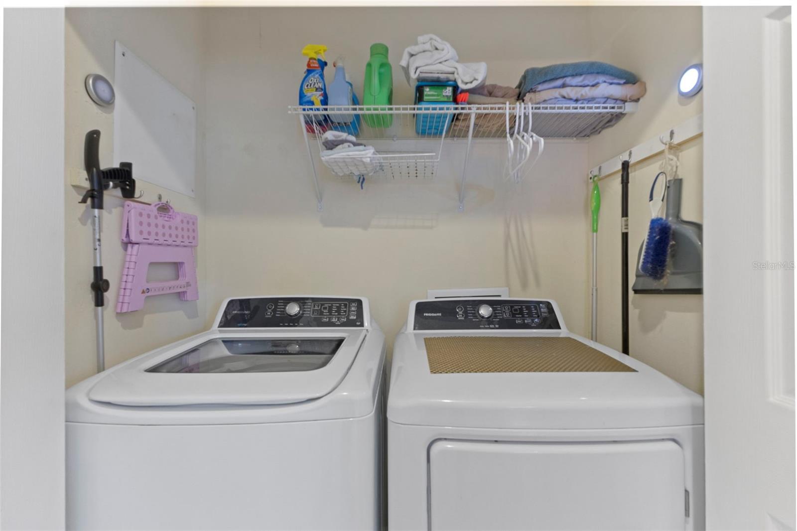 Image 27 of 52 For 117 Porta Vecchio Bend 102