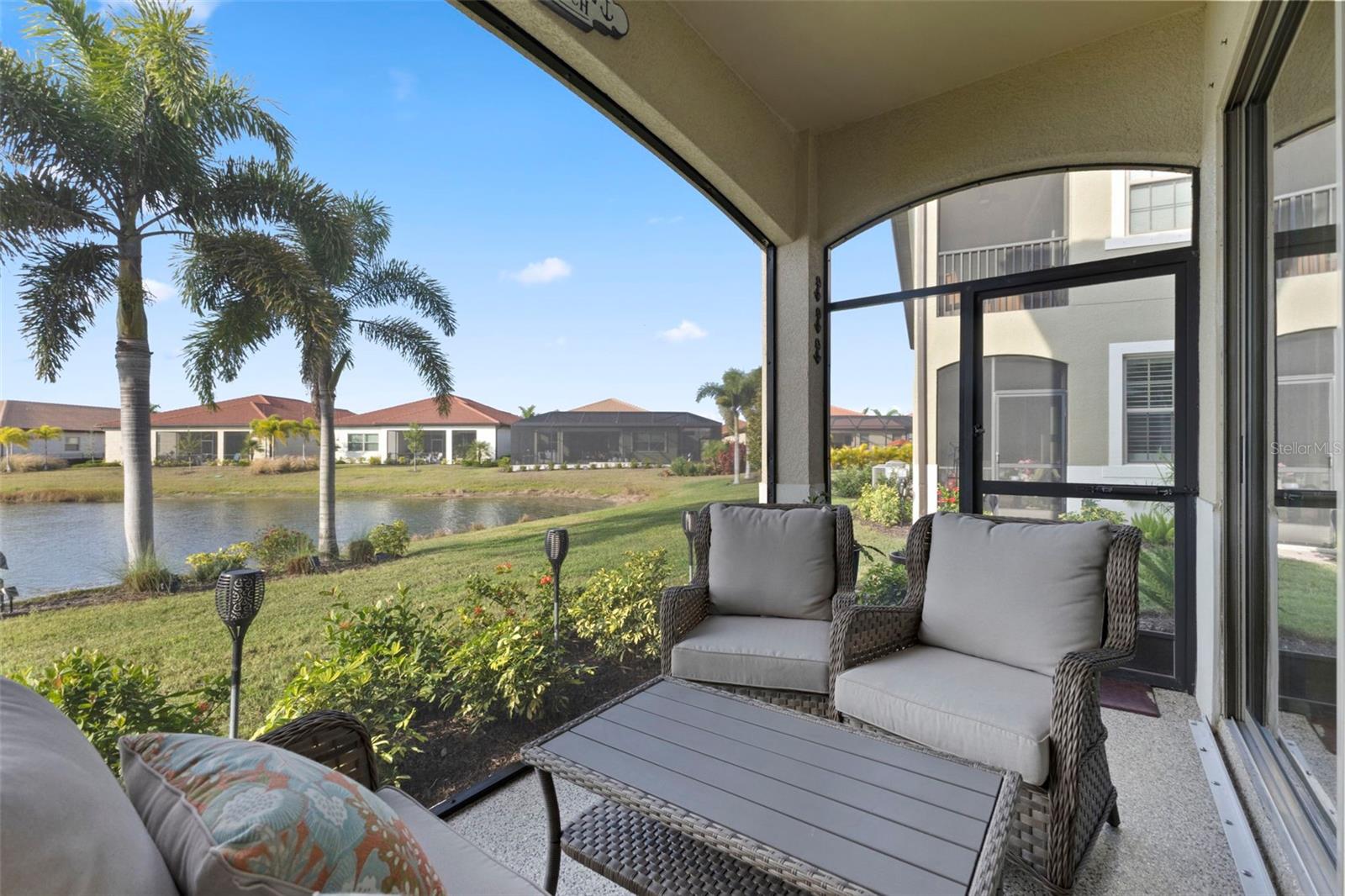 Image 29 of 52 For 117 Porta Vecchio Bend 102