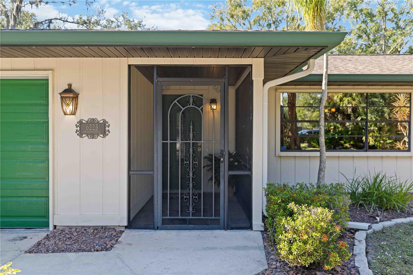 Image 2 of 38 For 6223 Braden Run