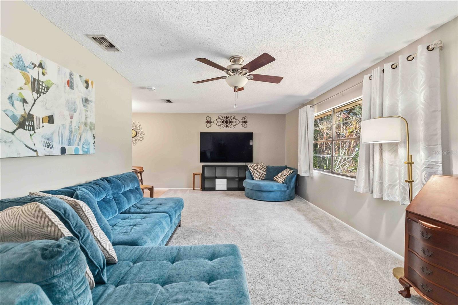 Image 5 of 38 For 6223 Braden Run