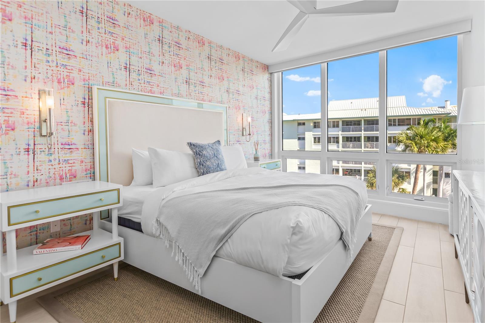 Image 12 of 44 For 1035 Seaside Drive 404