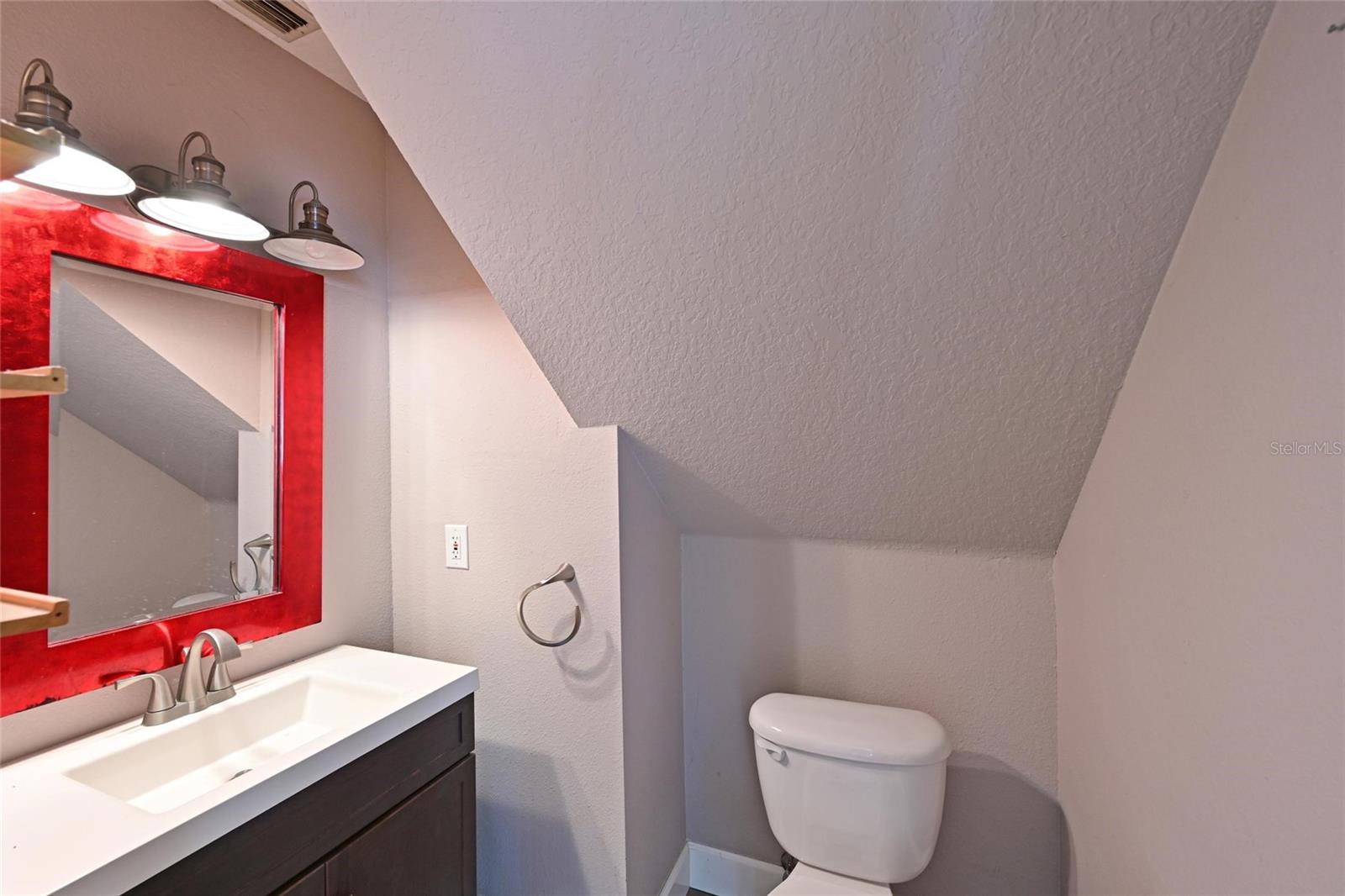 Image 18 of 53 For 6248 Tupelo Trail