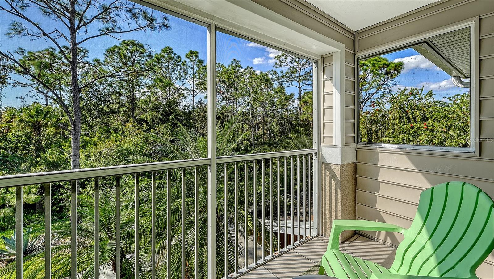 Image 21 of 35 For 7428 Vista Way 207