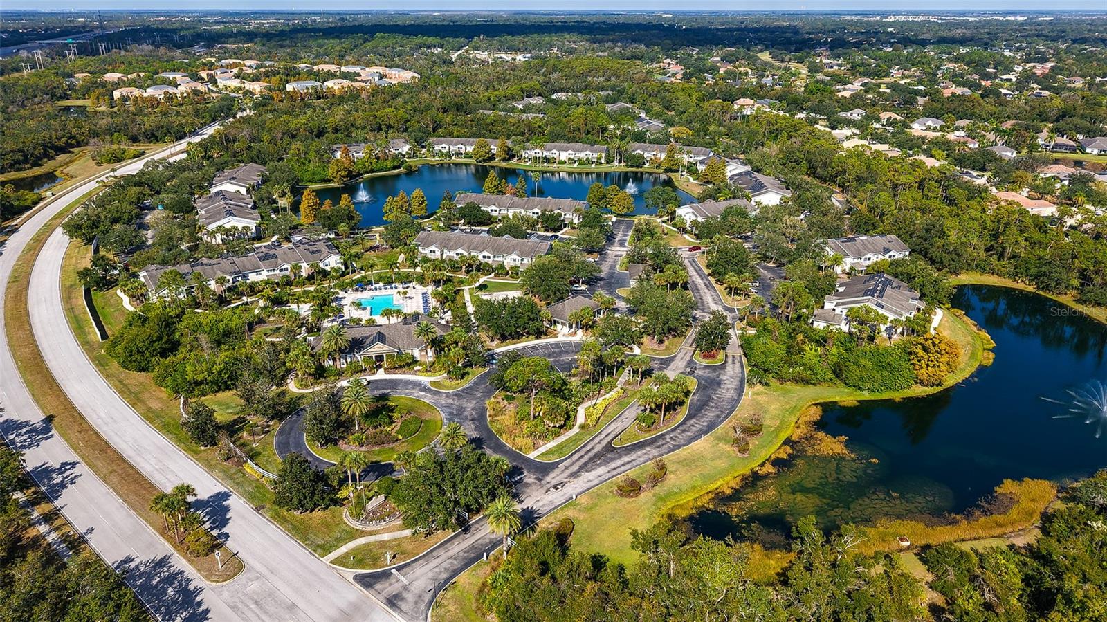 Image 28 of 35 For 7428 Vista Way 207