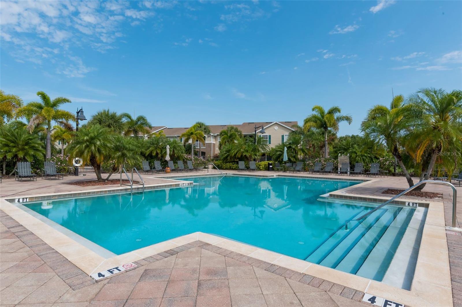 Image 30 of 35 For 7428 Vista Way 207