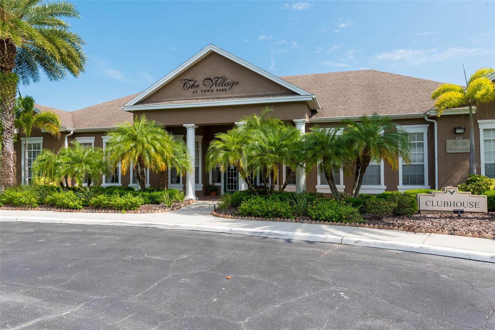 Image 31 of 35 For 7428 Vista Way 207