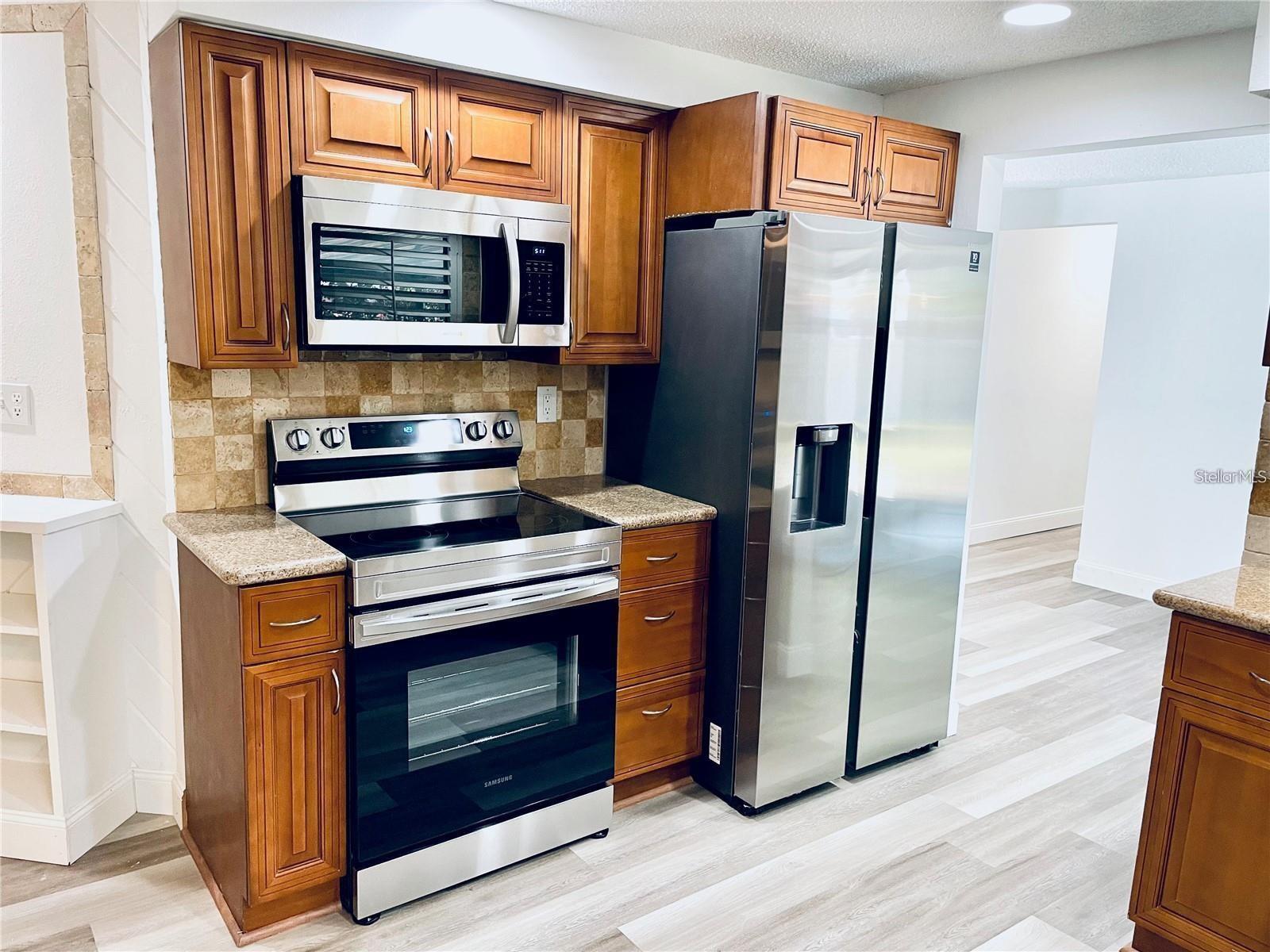 Image 5 of 15 For 2829 Hope Street