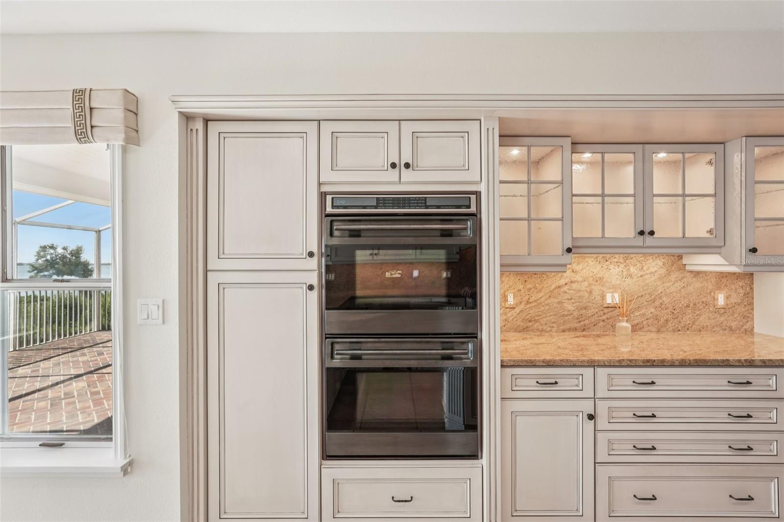 Listing photo id 23 for 44 Tidy Island Boulevard