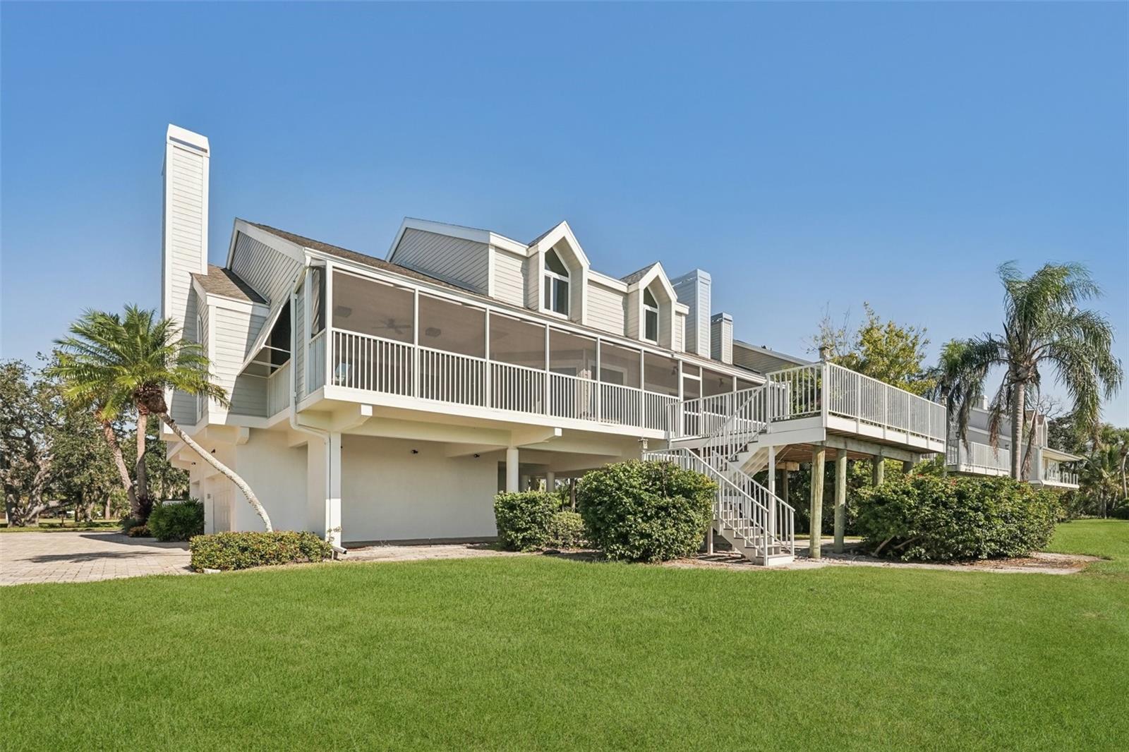 Listing photo id 55 for 44 Tidy Island Boulevard