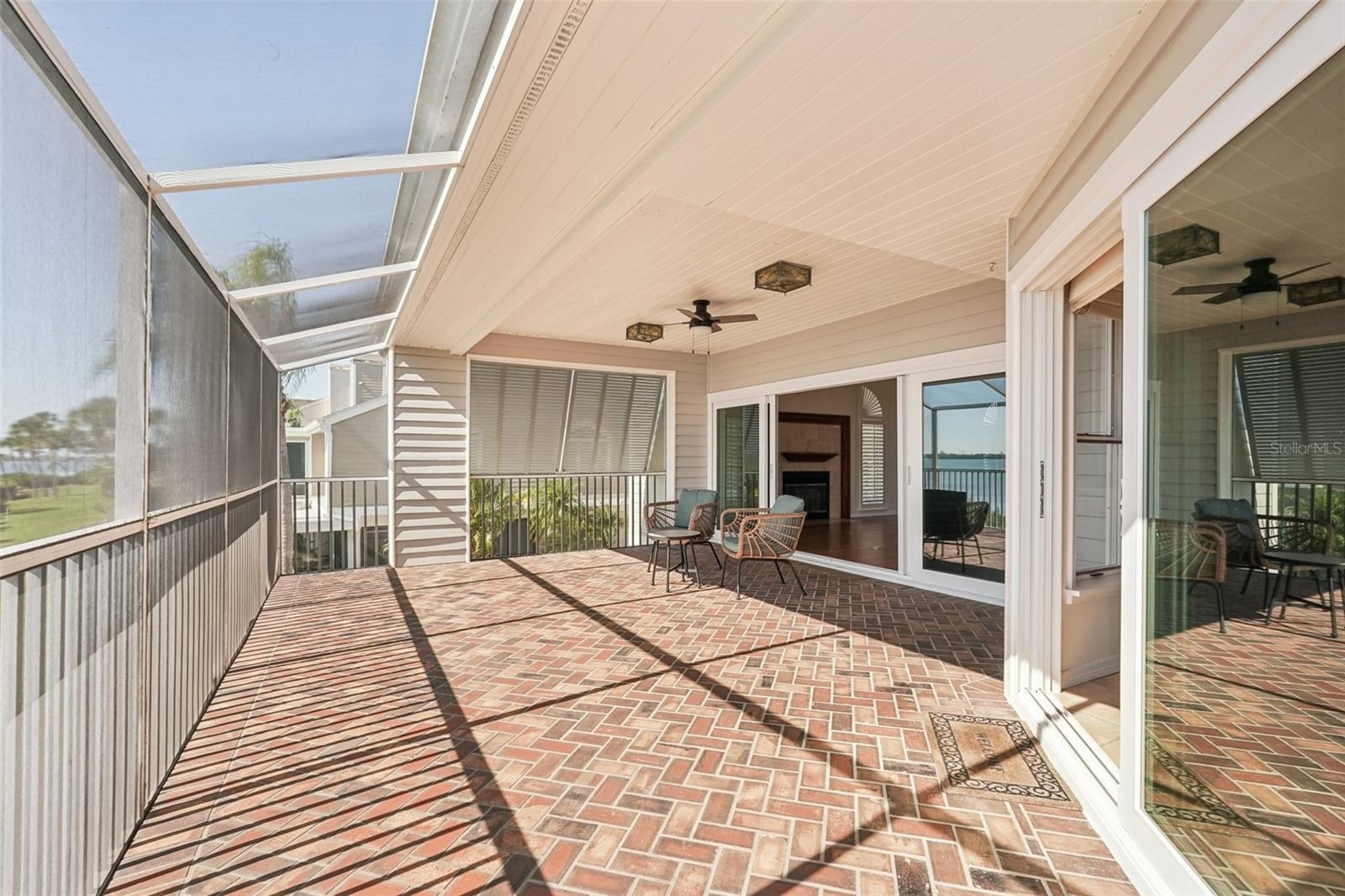 Listing photo id 58 for 44 Tidy Island Boulevard