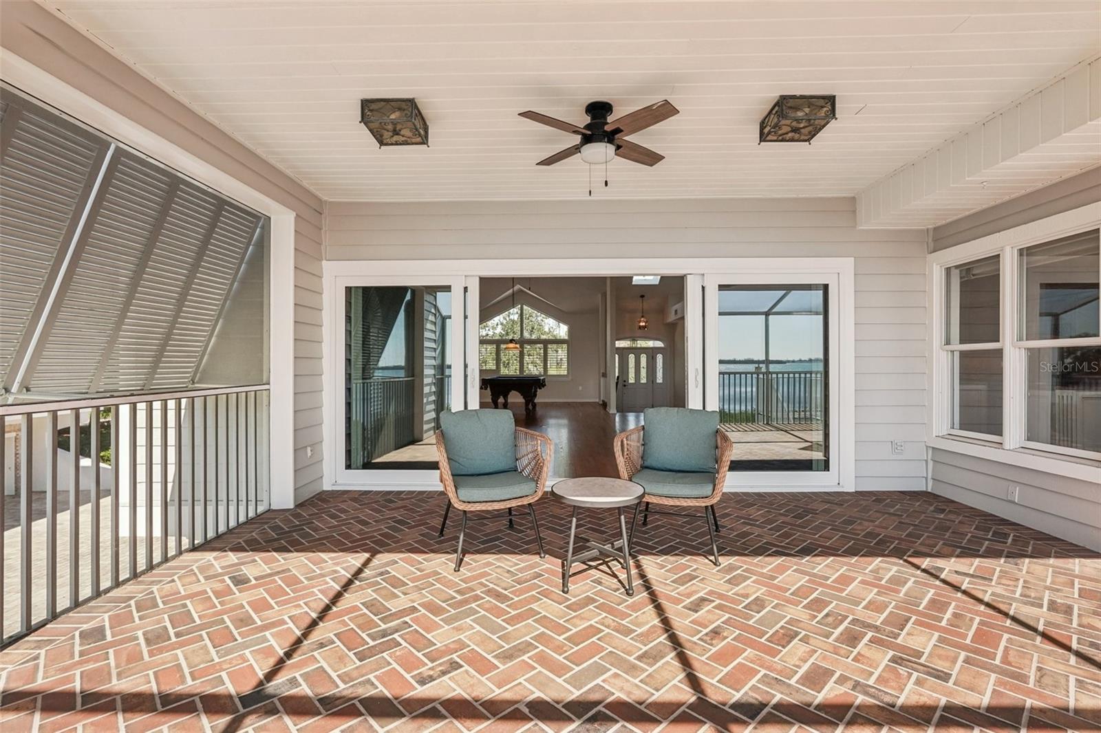 Listing photo id 59 for 44 Tidy Island Boulevard