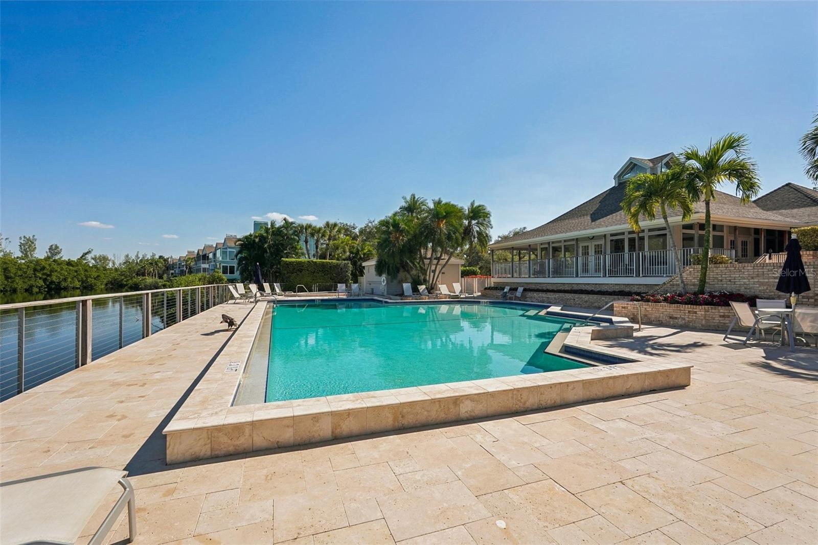 Listing photo id 73 for 44 Tidy Island Boulevard