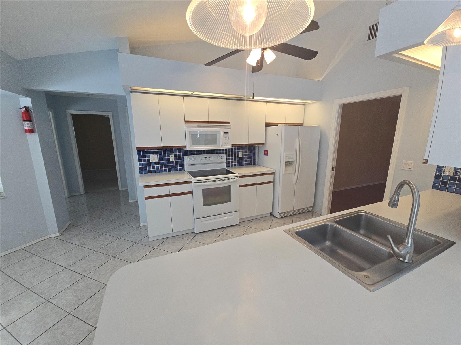 Image 11 of 37 For 1008 Cimarron Cir