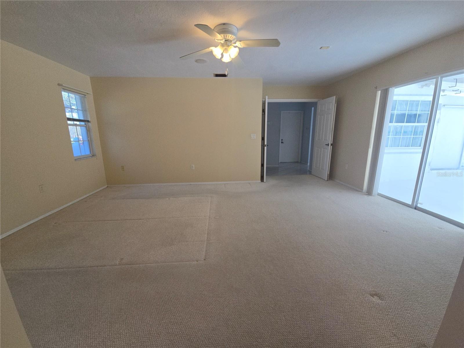 Image 16 of 37 For 1008 Cimarron Cir