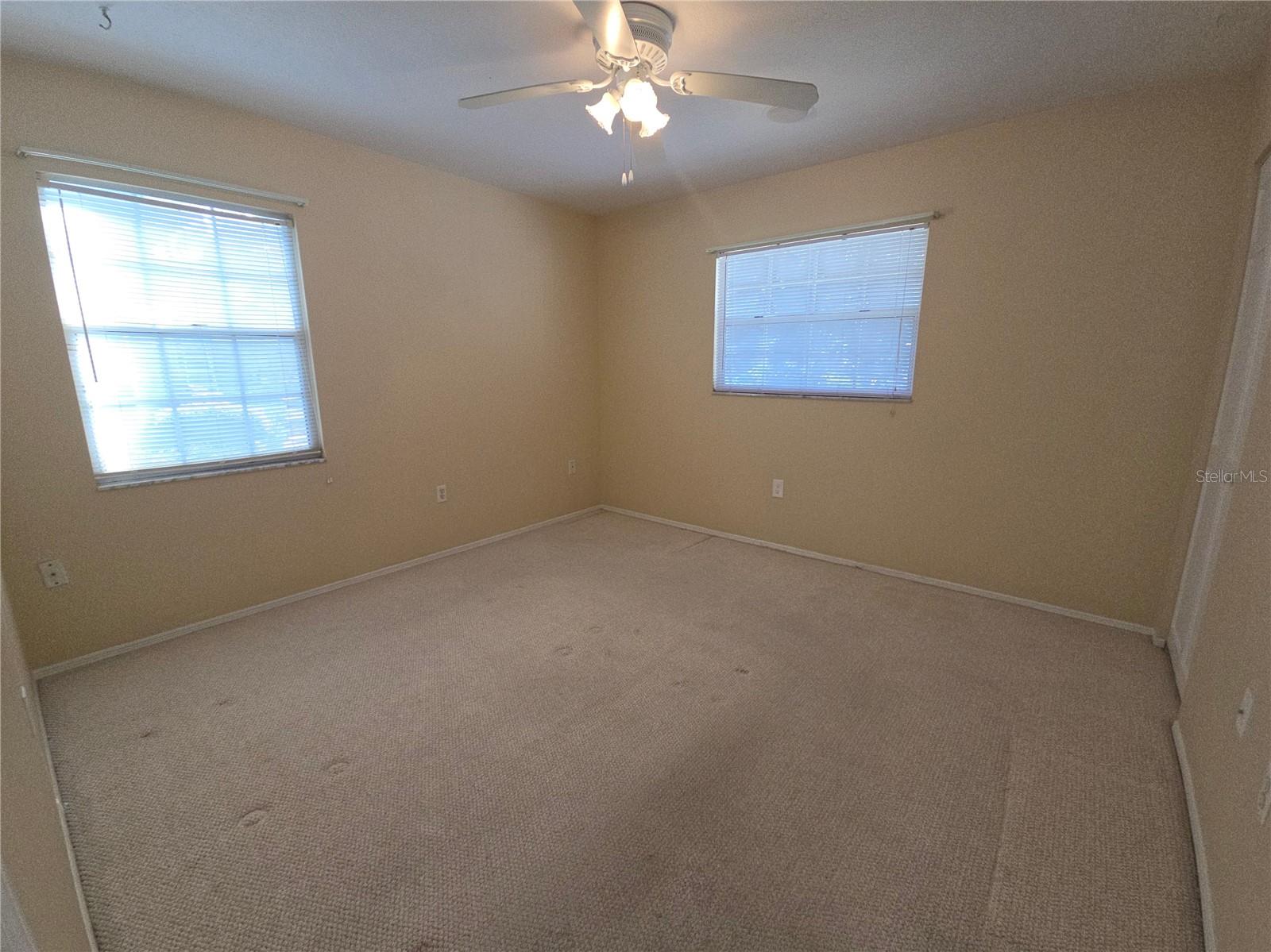 Image 26 of 37 For 1008 Cimarron Cir