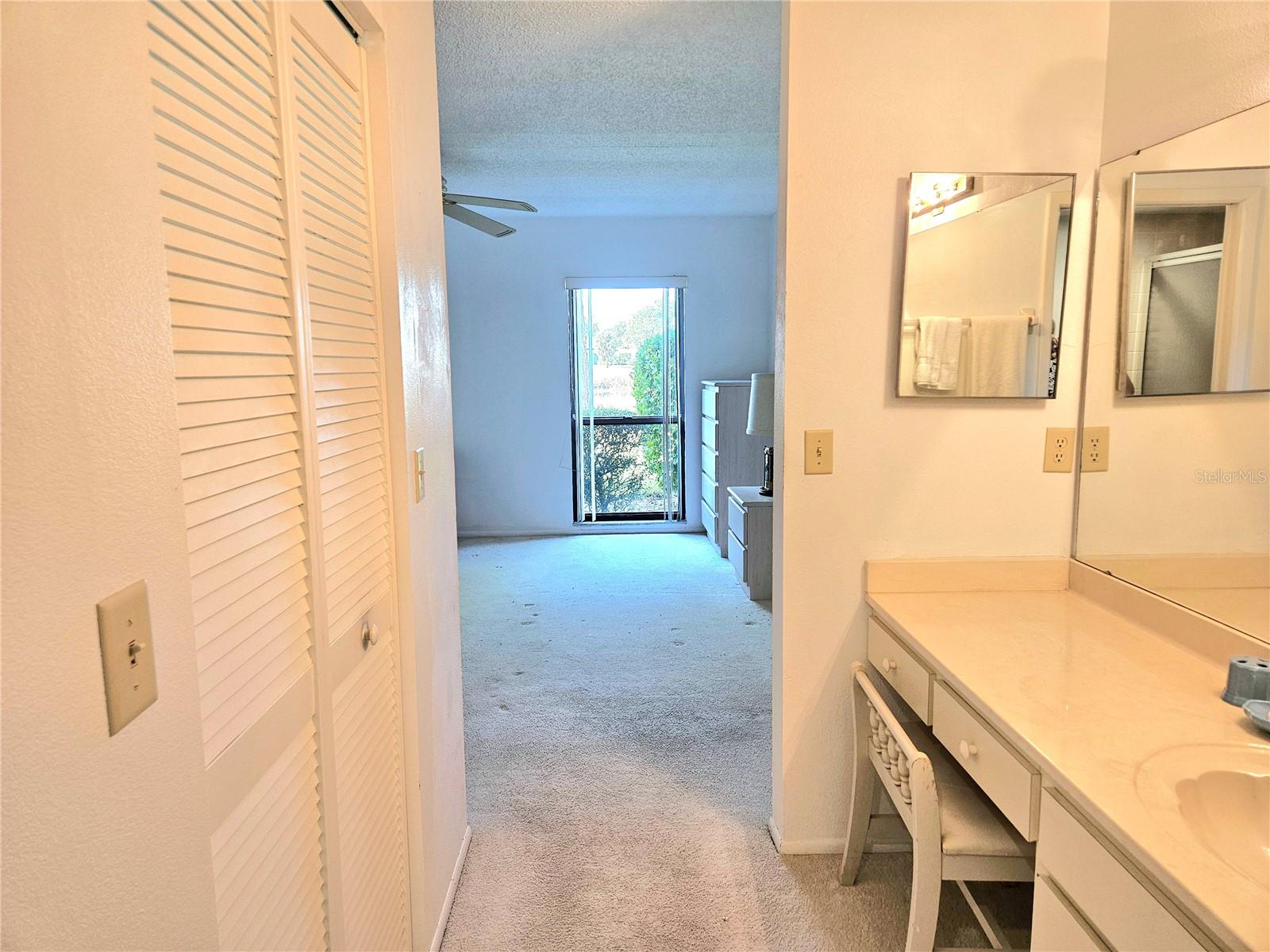 Image 17 of 37 For 2989 Taywood Meadow 19