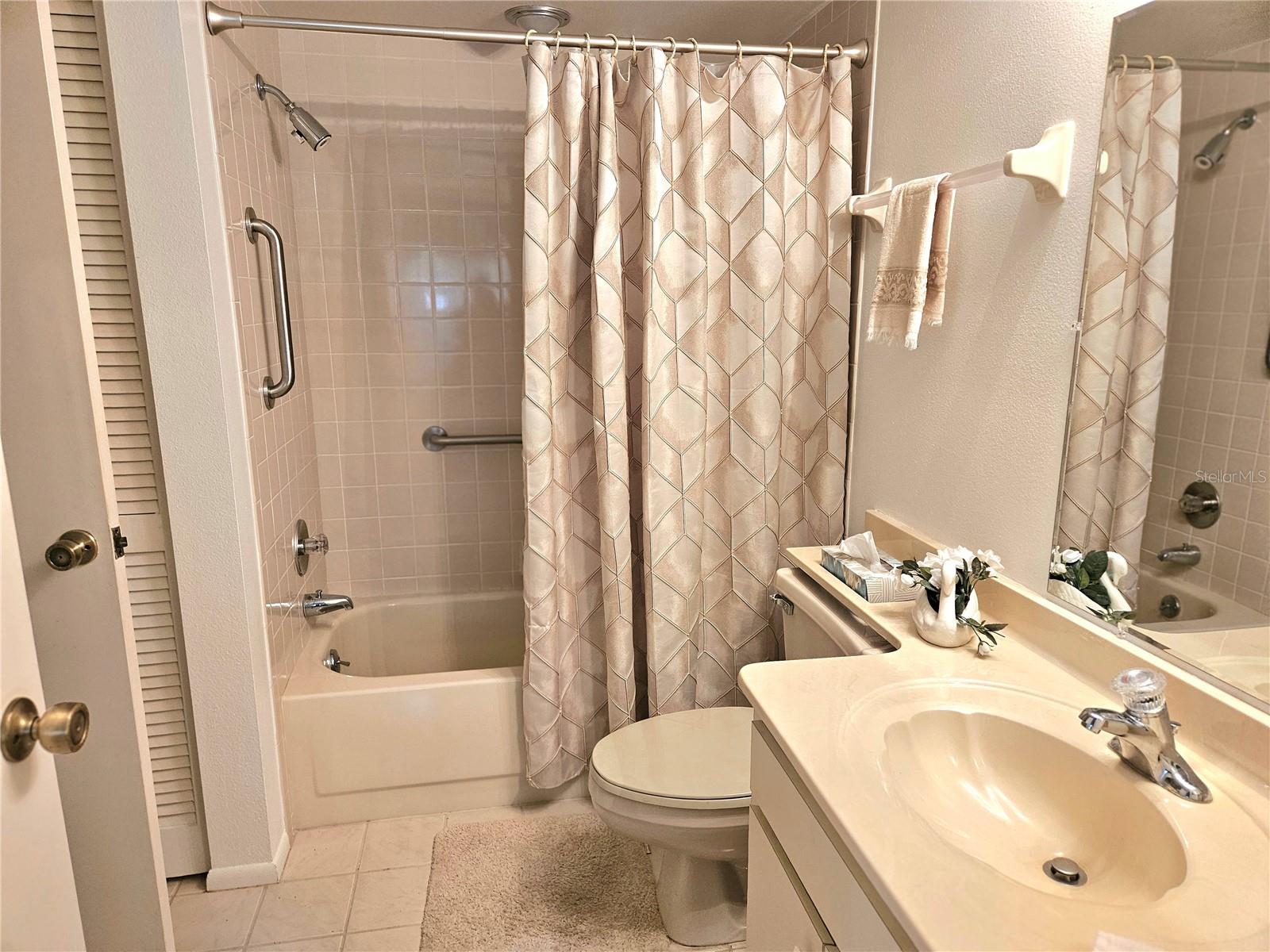 Image 22 of 37 For 2989 Taywood Meadow 19