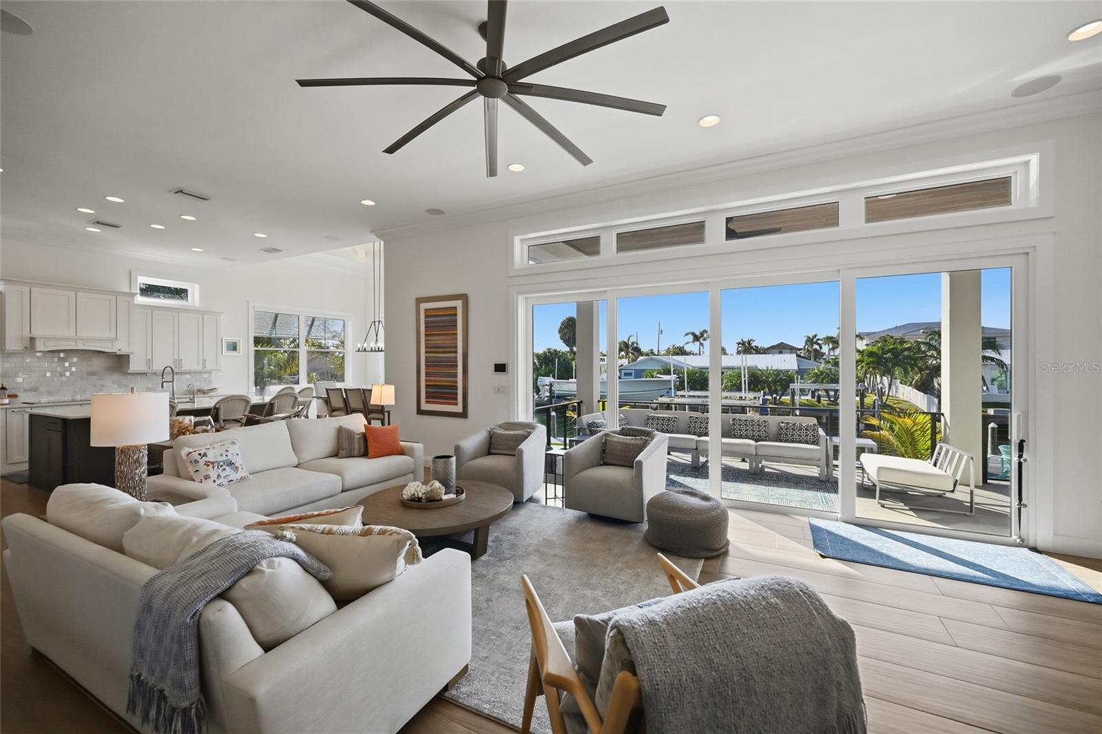 Image 13 of 82 For 628 Dundee Lane