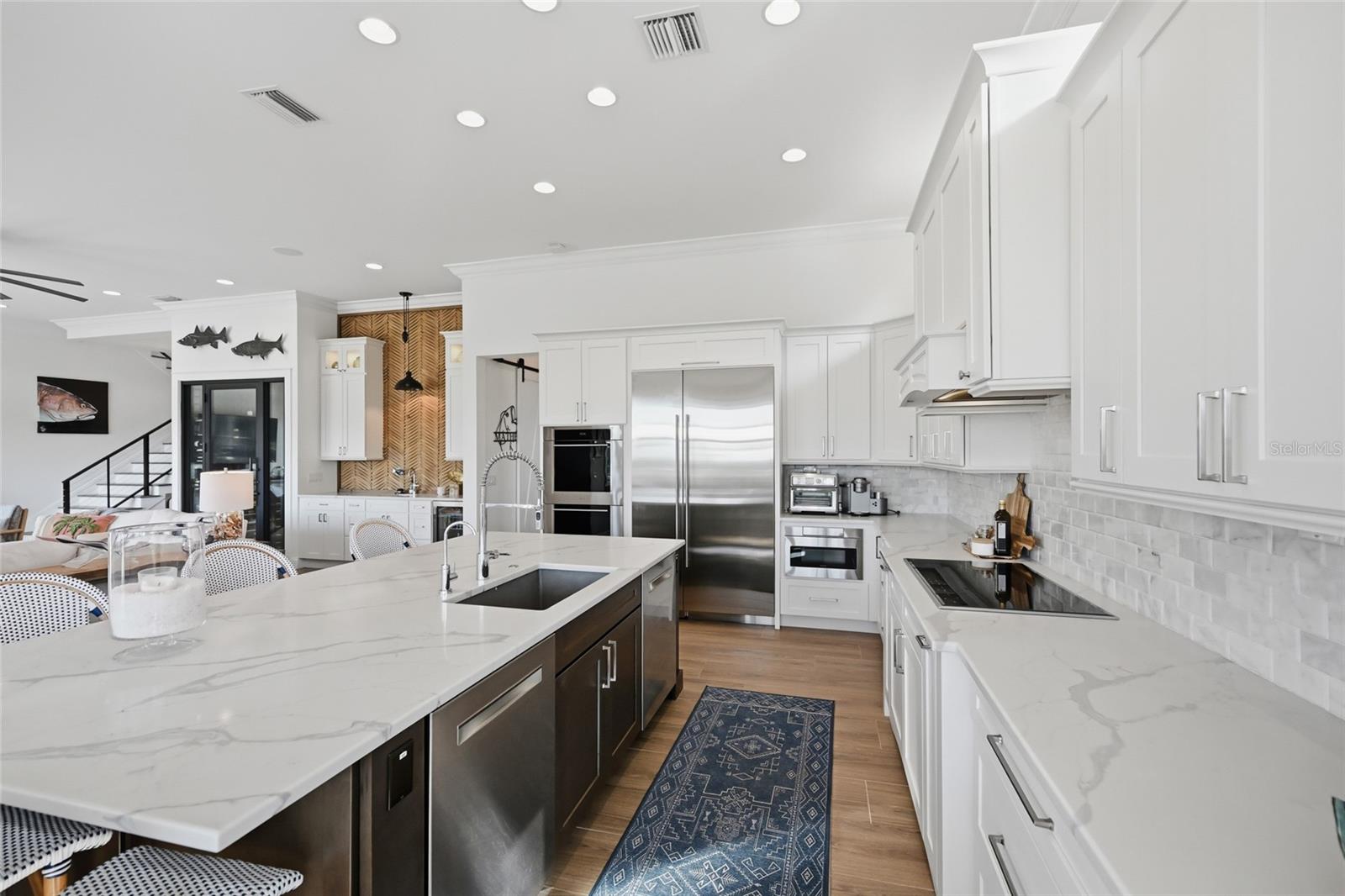 Image 20 of 82 For 628 Dundee Lane