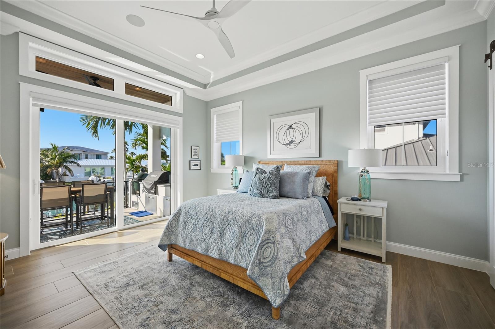 Image 32 of 82 For 628 Dundee Lane