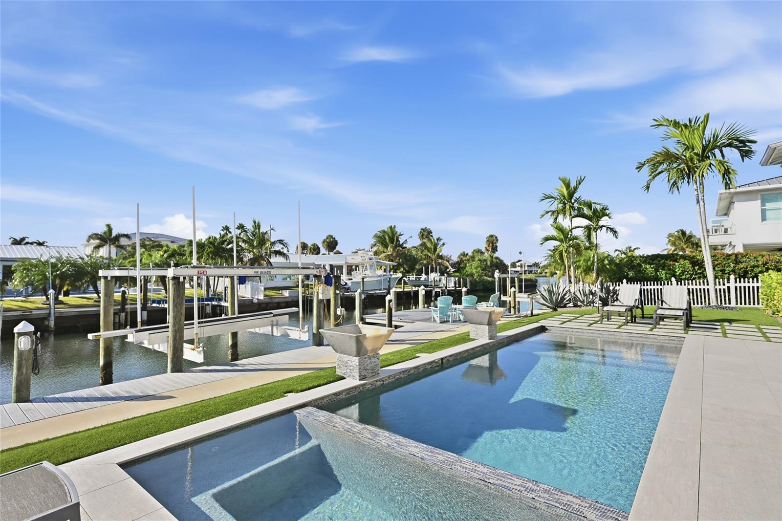 Image 77 of 82 For 628 Dundee Lane