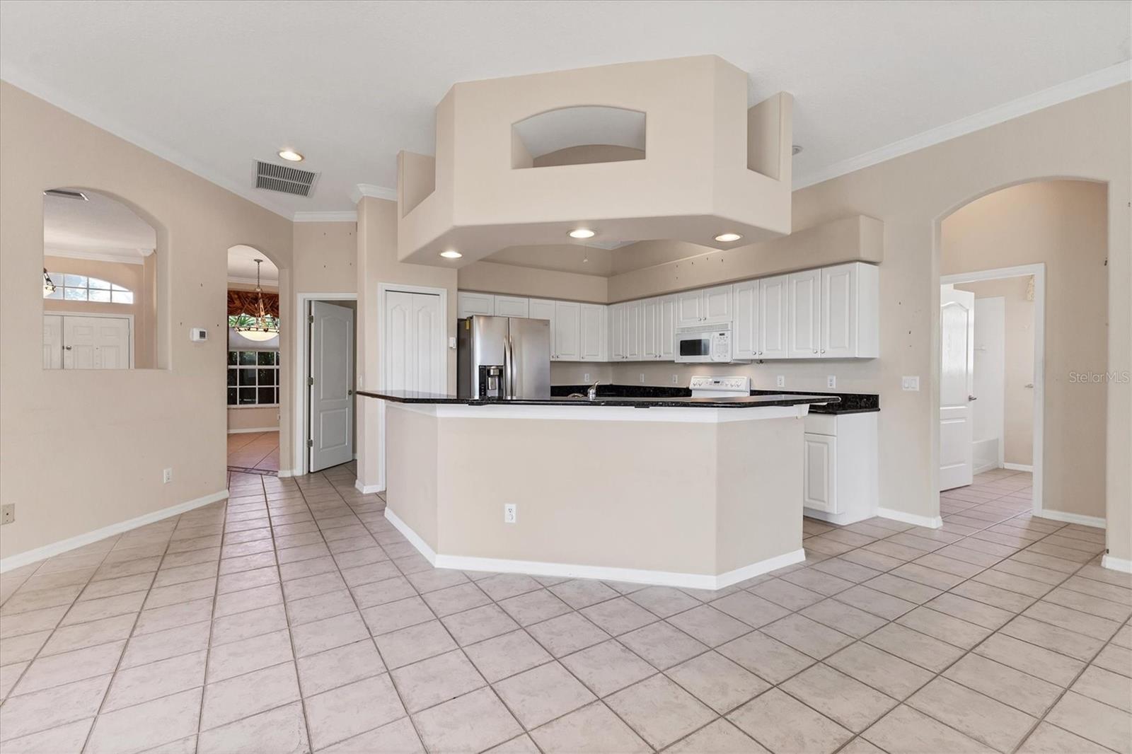 Image 10 of 34 For 7437 Featherstone Boulevard