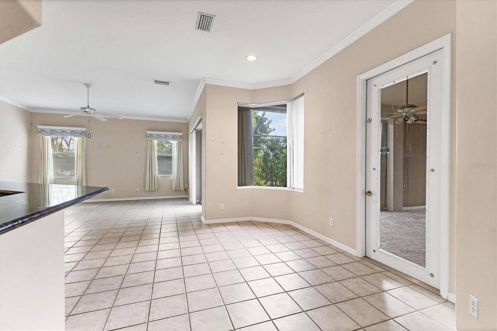 Image 16 of 34 For 7437 Featherstone Boulevard