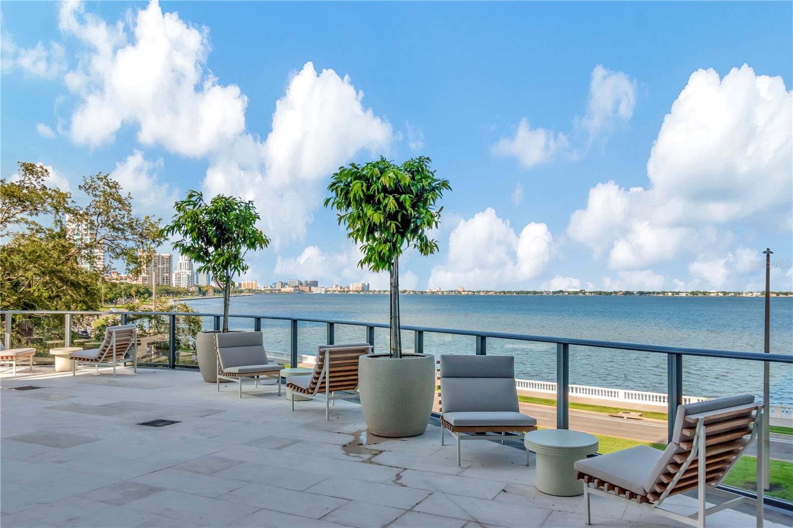 Listing photo id 65 for 3101 Bayshore Boulevard 2004