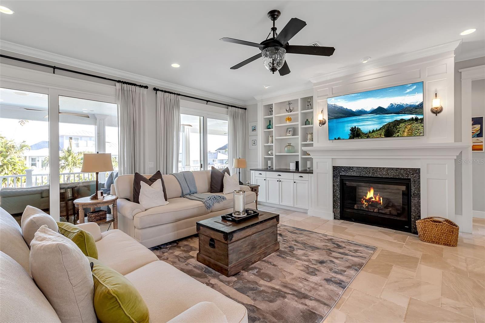 Image 16 of 94 For 718 Key Royale Drive