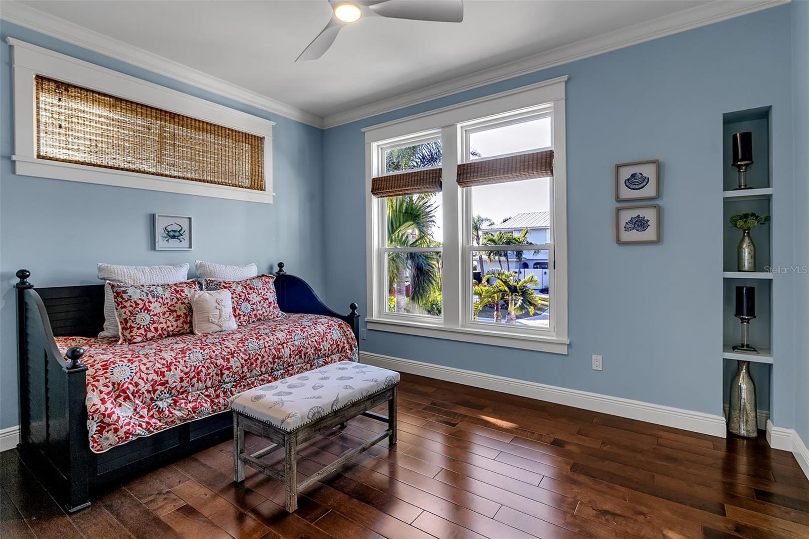 Image 40 of 94 For 718 Key Royale Drive