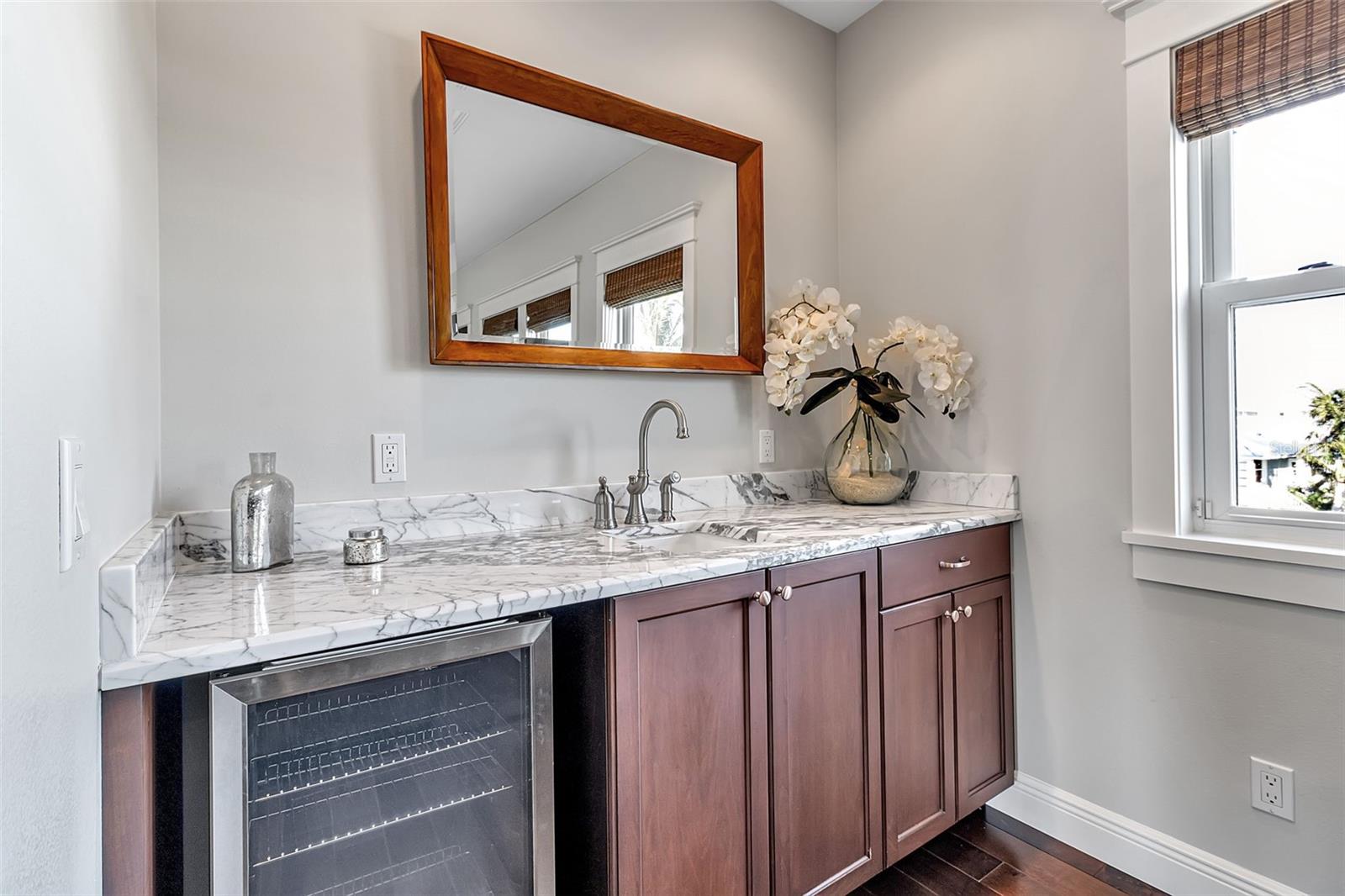 Image 52 of 94 For 718 Key Royale Drive